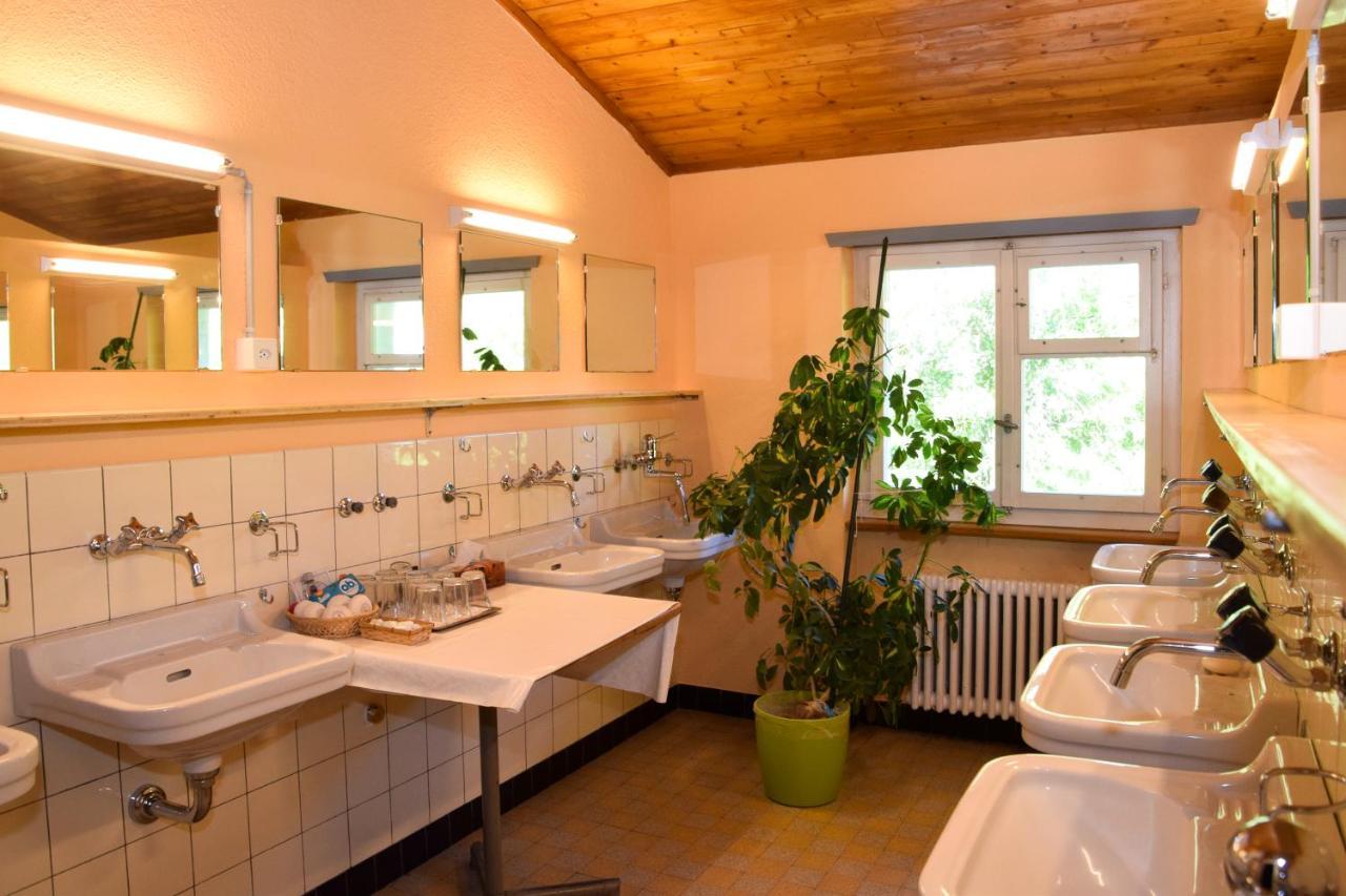 Hostel Chesa Selfranga Klosters-Serneus