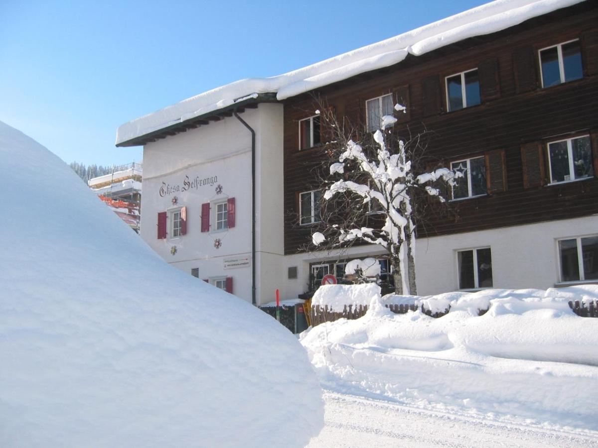 Chesa Selfranga Hostel Klosters